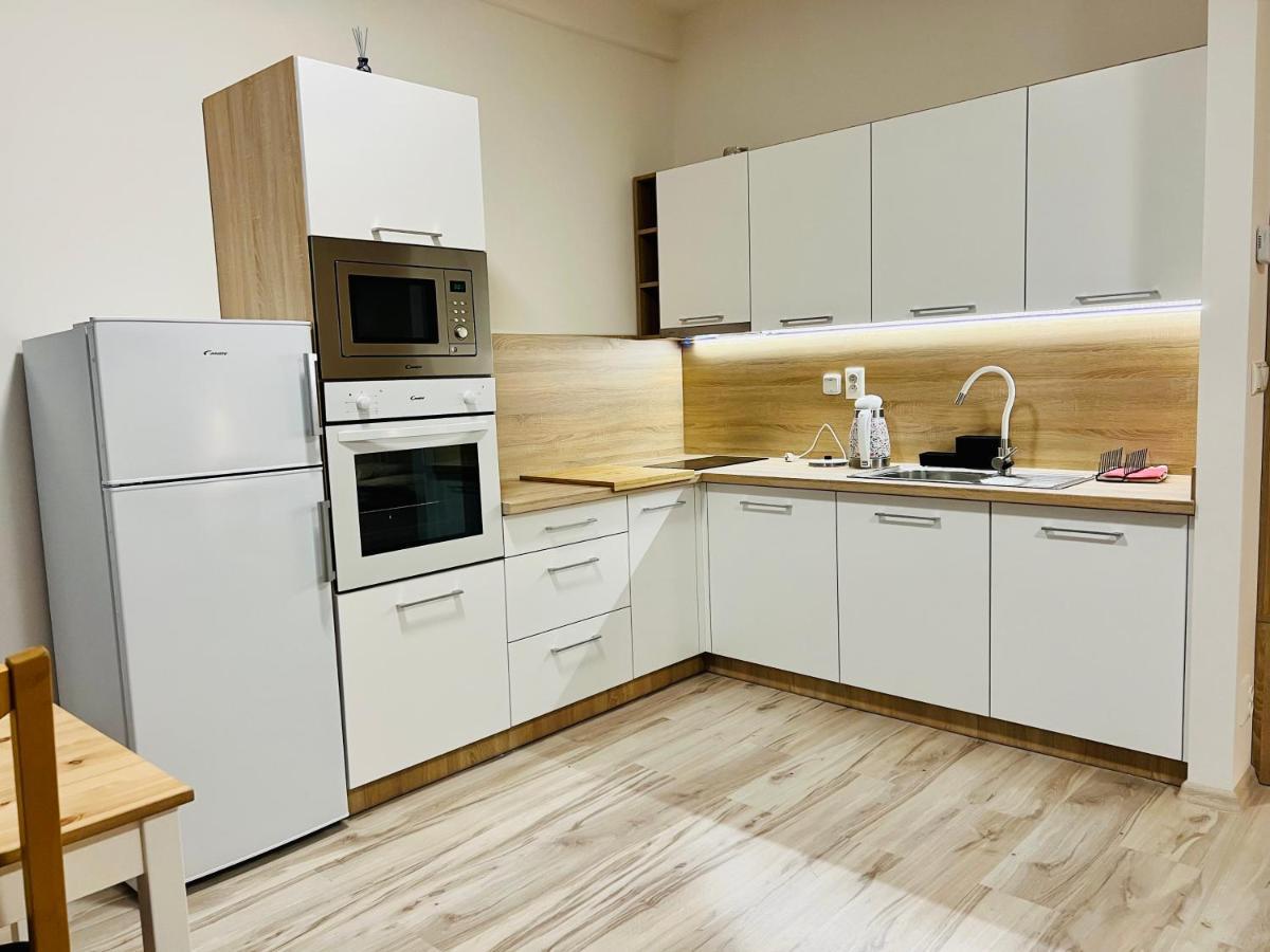Apartman Liptov Np9 Liptovsky Mikulas Ngoại thất bức ảnh