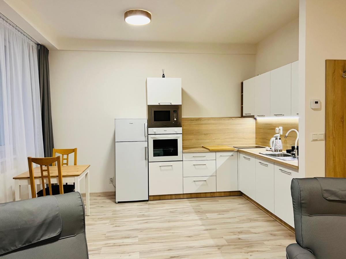 Apartman Liptov Np9 Liptovsky Mikulas Ngoại thất bức ảnh